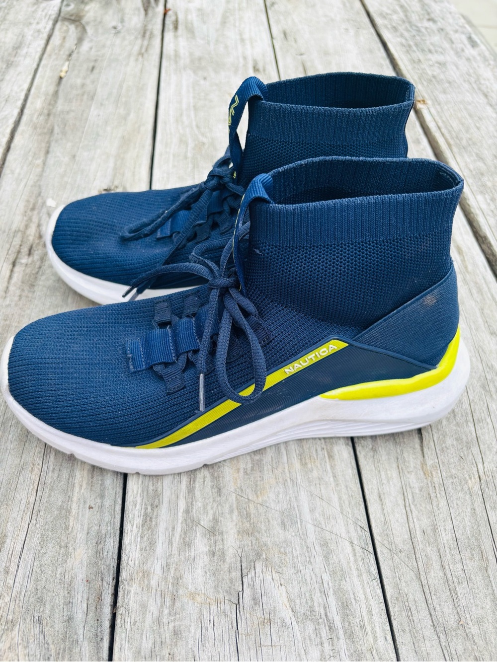 Nautica Navy High-Top Knit Men’s Sneakers with Lime Accent size 8 - Picture 4 of 7